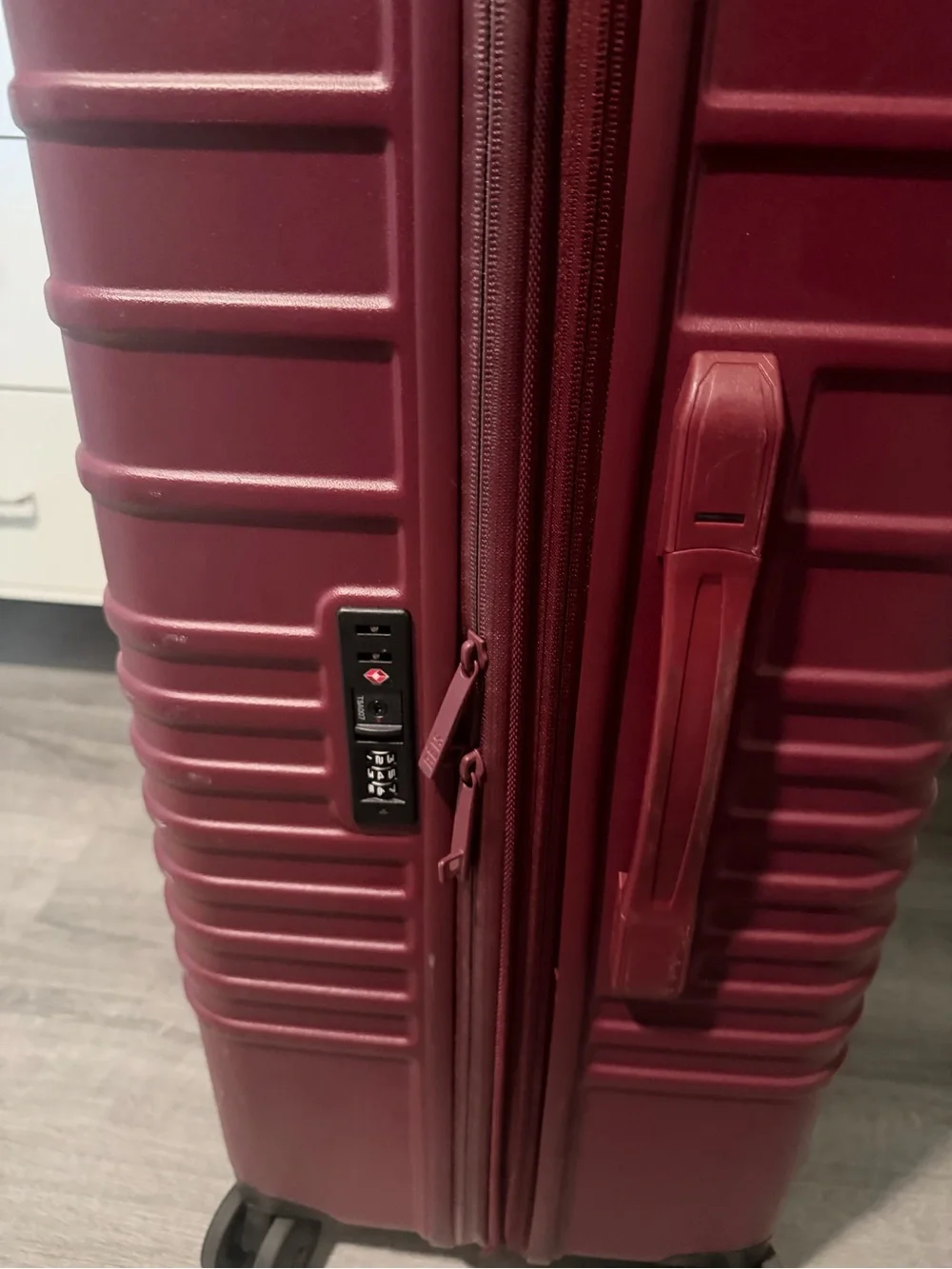 BEIS Maroon Hard-Shell Spinner Suitcase Large Check-In Roller